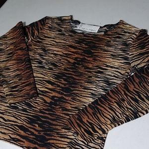 Women's Animal Print Styling Top
